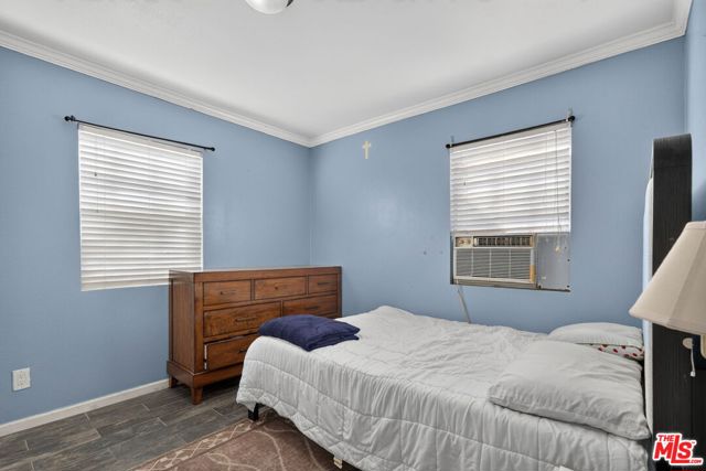 248 East 186th Street photo 25