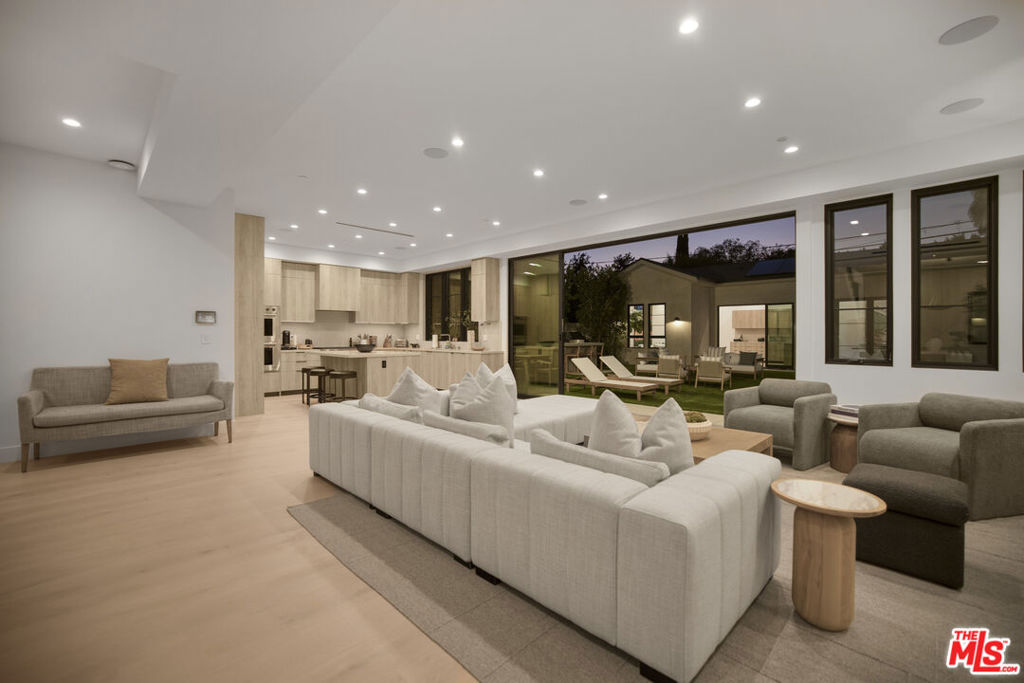 MLS #25619867 image #48