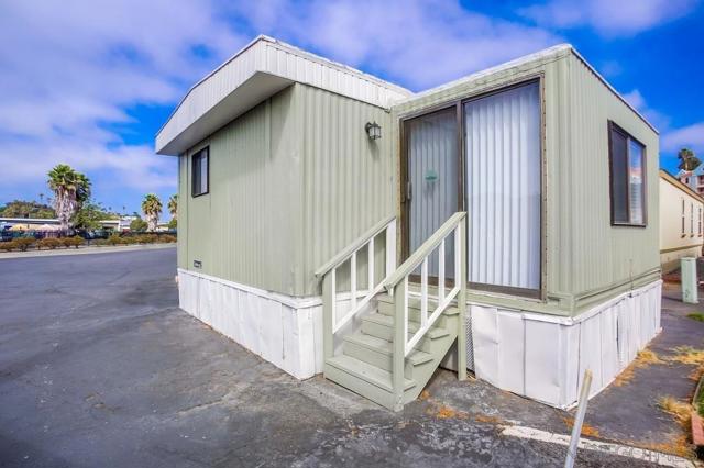 300 Channel Ln, Oceanside, California 92054, 1 Bedroom Bedrooms, ,1 BathroomBathrooms,Residential,For Sale,Channel Ln,240023036SD