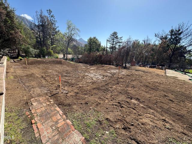 3090 Maiden Lane, Altadena CA: https://media.crmls.org/mediaz/28c9b276-9de2-4eab-841d-512dc7dd4146.jpg