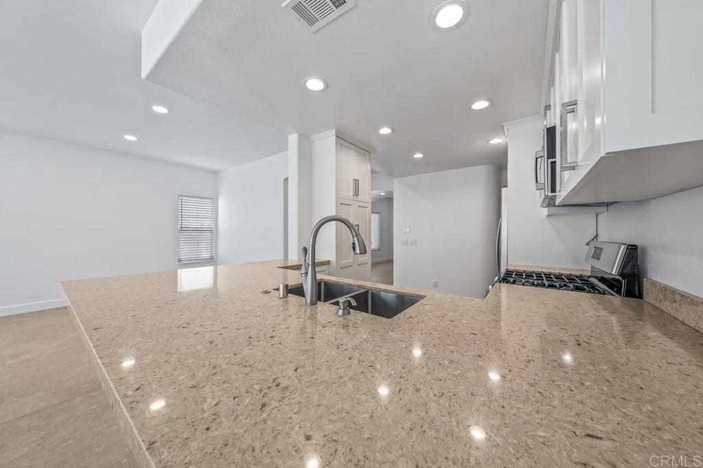 919 Agate Street - photo 19