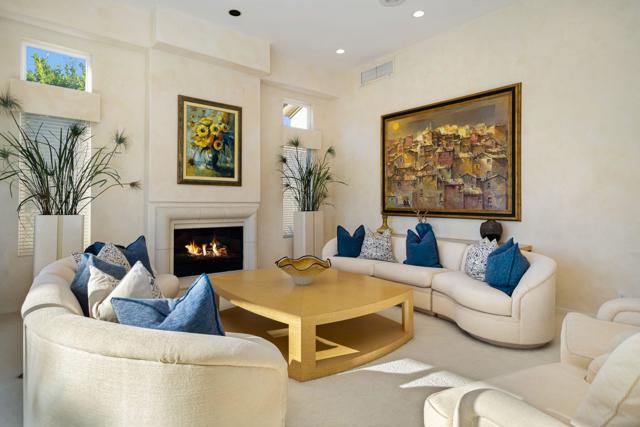 443 Tomahawk Drive, Palm Desert CA: https://media.crmls.org/mediaz/28c9e2c8-1c01-475e-8d3d-5da507ab9682.jpg