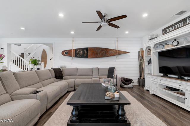 Detail Gallery Image 9 of 75 For 2672 Cedar St, Ventura,  CA 93001 - 4 Beds | 3 Baths