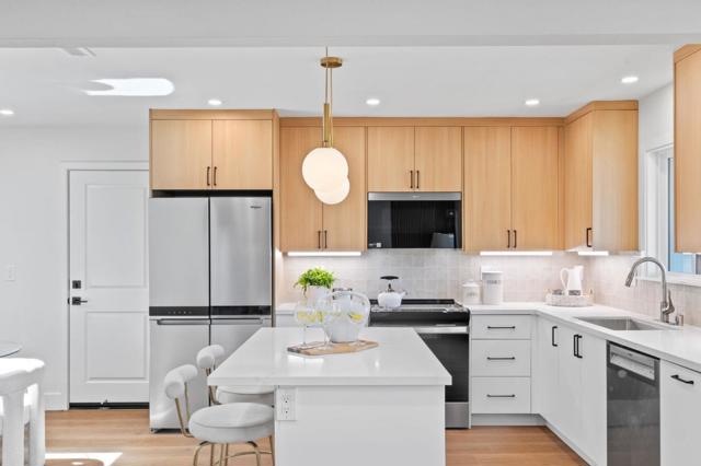 565 Serra Drive, South San Francisco CA: https://media.crmls.org/mediaz/28cc8954-cef2-4f05-9dfb-7dc3adf04223.jpg