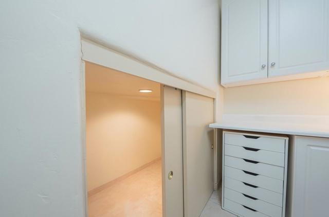 471 El Dorado Street, Monterey CA: https://media.crmls.org/mediaz/28ccb06b-25de-4b93-9dd8-54964ff36954.jpg