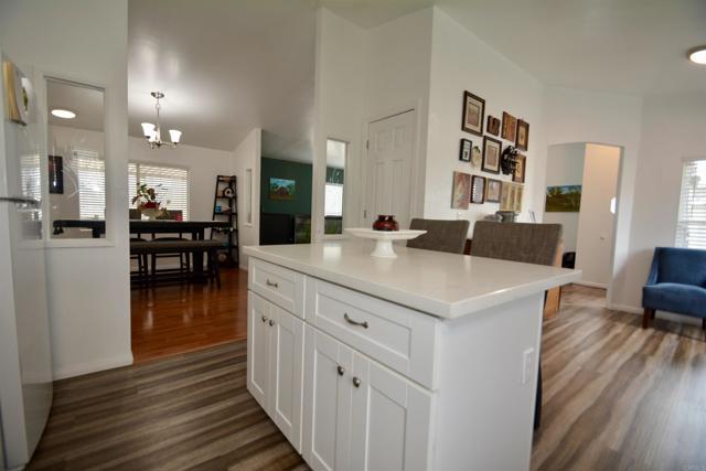 Detail Gallery Image 9 of 22 For 12970 Highway 8 Business #71,  El Cajon,  CA 92021 - 3 Beds | 2 Baths