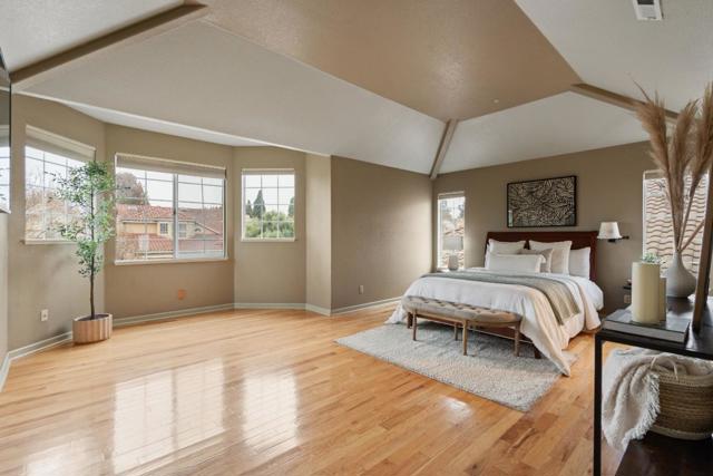 1258 De Cunha Court, Salinas CA: https://media.crmls.org/mediaz/28cdf0f5-66e2-4e0d-9900-80b4ec960dc0.jpg