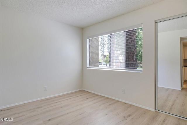 232 Rosewood Street, Ventura CA: https://media.crmls.org/mediaz/28ce553c-f410-4d30-b990-dee2276810be.jpg