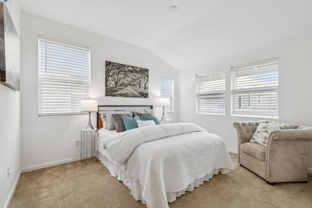 5761 Huntley, Dublin CA: https://media.crmls.org/mediaz/28cef232-ec20-4012-ae94-a56ecc8d4b90.jpg