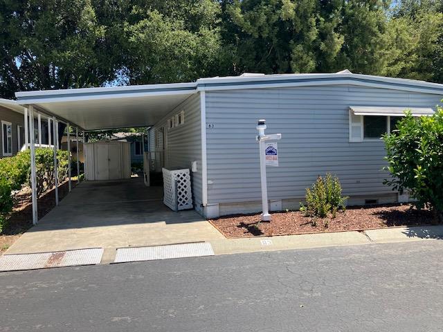 63 Palomar Real, Campbell CA: https://media.crmls.org/mediaz/28d1d291-ba37-4705-92ab-11838815c79f.jpg