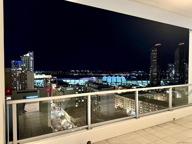 575 6th Ave, San Diego CA: https://media.crmls.org/mediaz/28d20d4e-7ba4-4d25-a705-82e0d27d8926.jpg