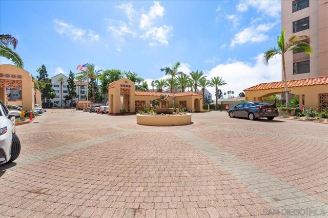 3890 Nobel Dr, San Diego CA: https://media.crmls.org/mediaz/28d23488-e7f7-48f2-8a73-757ea7579657.jpg