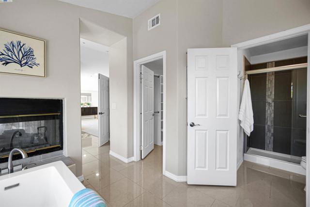 3473 Edinburgh Dr, Livermore CA: https://media.crmls.org/mediaz/28d330e5-9e84-41ee-a706-46e1545309b5.jpg