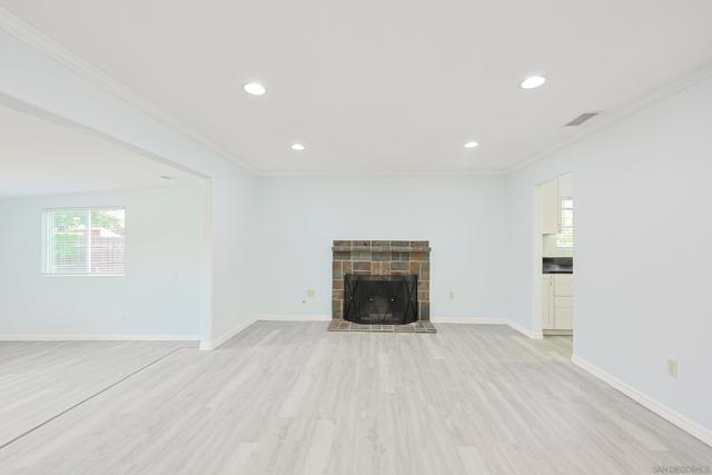 819 Daisy St, Escondido CA: https://media.crmls.org/mediaz/28d33624-ac99-4256-a2ae-72b49e808ffb.jpg