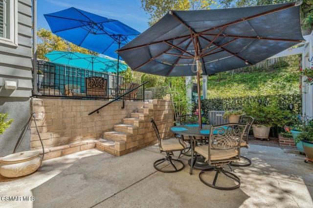 1495 N View Drive, Westlake Village CA: https://media.crmls.org/mediaz/28d3c747-ddc1-4fa7-b1f4-af980ddff848.jpg