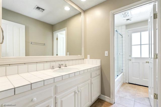 Detail Gallery Image 25 of 37 For 16110 via Del Alba, Rancho Santa Fe,  CA 92067 - 7 Beds | 6/1 Baths