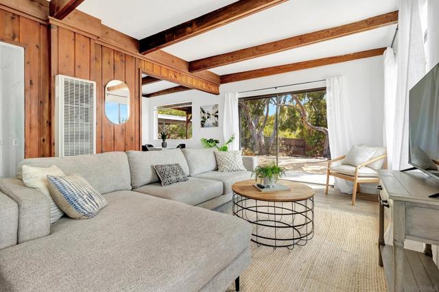3854 56 Via Del Mar, San Diego CA: https://media.crmls.org/mediaz/28d591c9-8851-497f-a800-0a8cceba112e.jpg