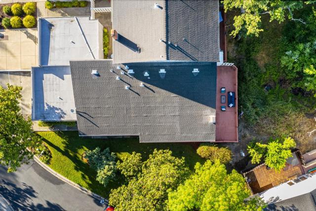 1119 Glengarry Drive, Walnut Creek CA: https://media.crmls.org/mediaz/28d64196-86e1-4974-bb62-d9acea8dbc13.jpg