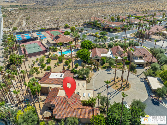 2910 Cervantes Court, Palm Springs CA: https://media.crmls.org/mediaz/28d68c0d-614c-470a-94bc-b6c4d04f3982.jpg