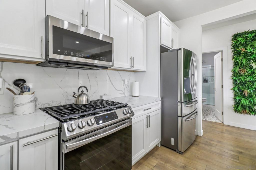 MLS #250044141SD image #12