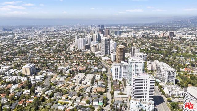 1231 Devon Avenue, Los Angeles CA: https://media.crmls.org/mediaz/28d78b24-cb6d-4e8f-9506-cb491653b29b.jpg