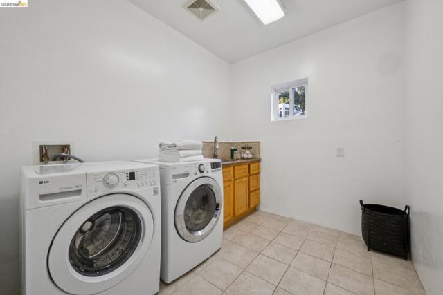 Image 43 of 60 For 6929 Bristol Dr