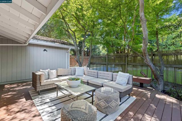 5104 Alhambra Valley Rd, Martinez CA: https://media.crmls.org/mediaz/28d8a7c7-80b5-496e-9989-716636e29fa9.jpg