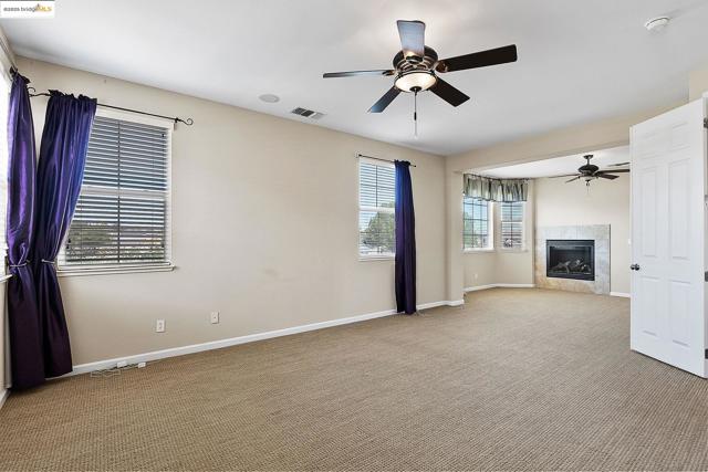906 Natoma Ct, Discovery Bay CA: https://media.crmls.org/mediaz/28d8d91d-e4d2-4c93-b110-0a2878c8d9dd.jpg