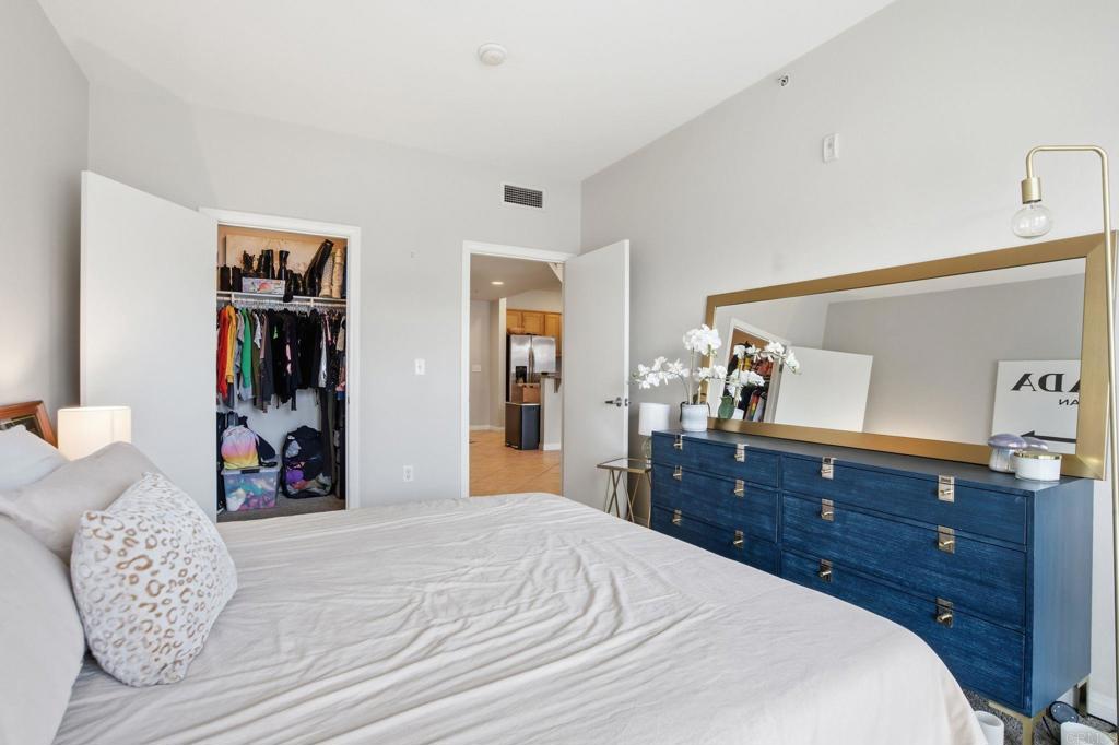 450 J St - photo 14