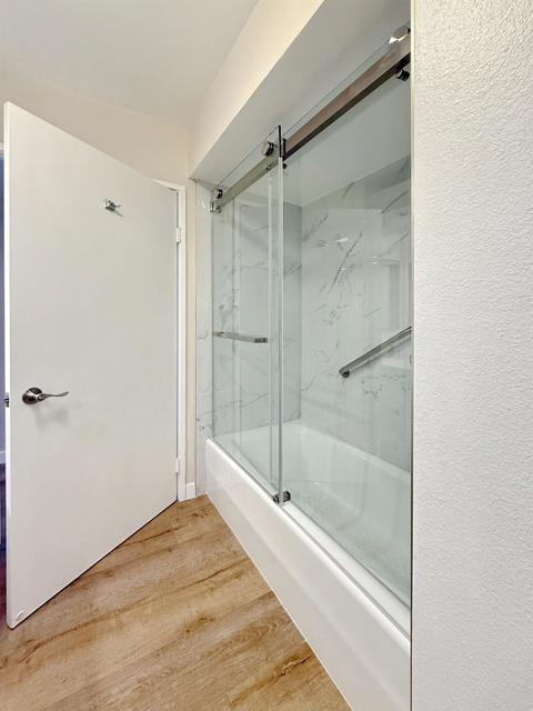 1820 Avenida del Mundo, Coronado CA: https://media.crmls.org/mediaz/28dde210-ffe3-43cd-8c4a-092dcf034c8b.jpg