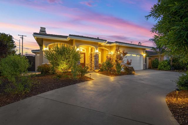 12714 Lantana Avenue, Saratoga CA: https://media.crmls.org/mediaz/28df27cc-7738-423e-bd85-7c9c8226a93b.jpg