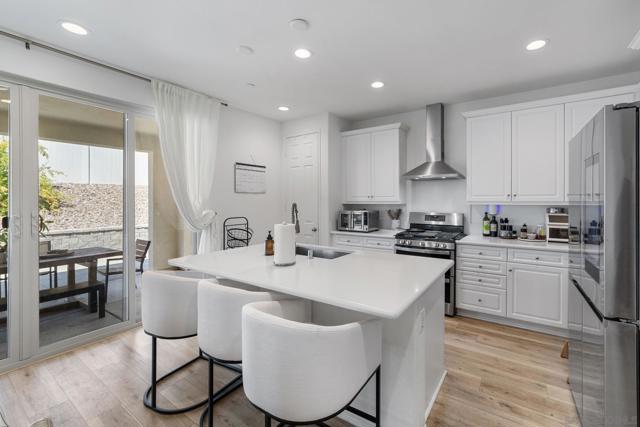 27983 Moosa Creek Way, Valley Center CA: https://media.crmls.org/mediaz/28df426a-1549-47a7-8b6a-fb94a6b0754b.jpg