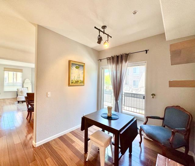 504 Tower Hill Avenue, San Jose CA: https://media.crmls.org/mediaz/28e0ff38-e255-4c1d-86c4-fd6d3c69bd3a.jpg