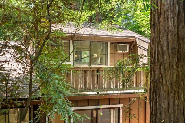 483 Echo Lane, Boulder Creek CA: https://media.crmls.org/mediaz/28e2662a-2088-4820-9d9e-b8a060bb528f.jpg