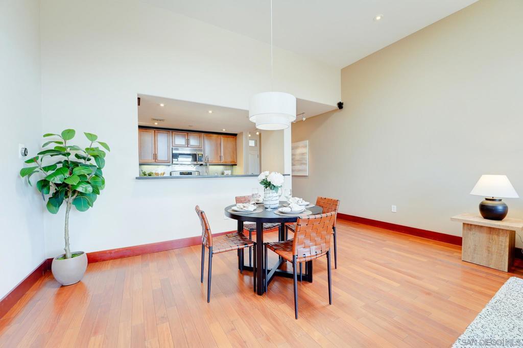 3990 Centre Street - photo 13