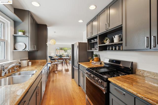 1626 Kains Ave., Berkeley CA: https://media.crmls.org/mediaz/28e4711f-9c16-423e-abbd-aec6588997fa.jpg
