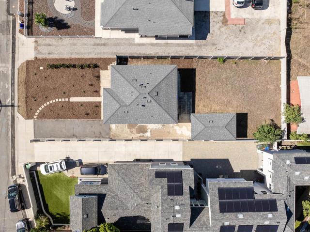 Detail Gallery Image 14 of 15 For 1010 Grand Ave, Carlsbad,  CA 92008 - 2 Beds | 1 Baths