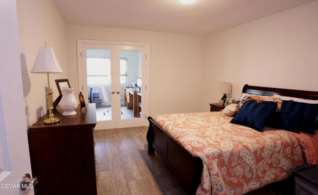 35205 Village 35, Camarillo CA: https://media.crmls.org/mediaz/28e68601-e57e-47ae-be56-d72b1deb2c94.jpg