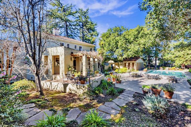 Image 44 of 59 For 125 Los Altos Avenue