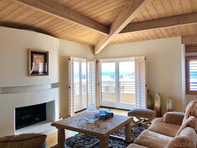 350 Prospect St, La Jolla CA: https://media.crmls.org/mediaz/28e6dbfa-5327-4d02-b683-05baf6db4516.jpg