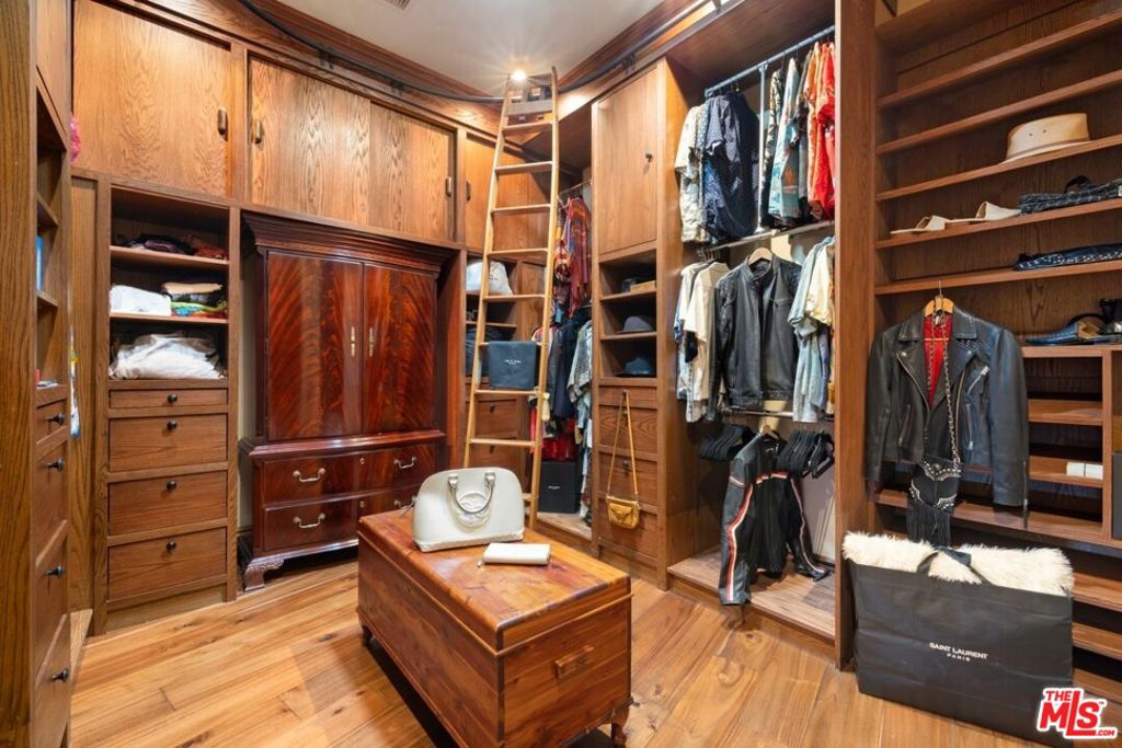MLS #26848845 image #42