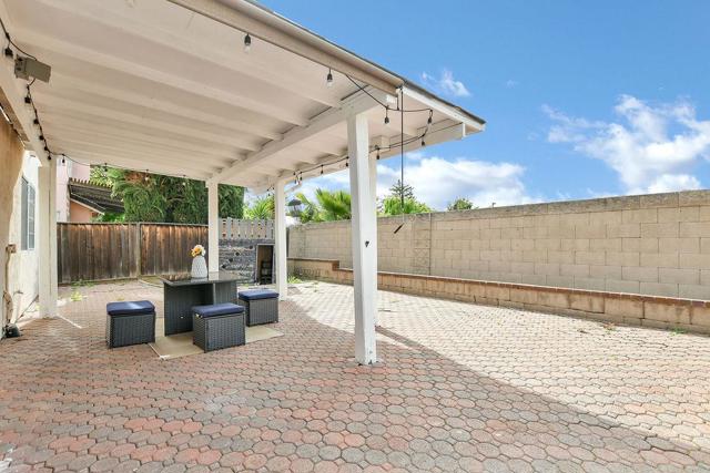 4409 Shannondale Drive, Antioch CA: https://media.crmls.org/mediaz/28e7a4dd-3051-46ed-82bf-62c0876bca31.jpg