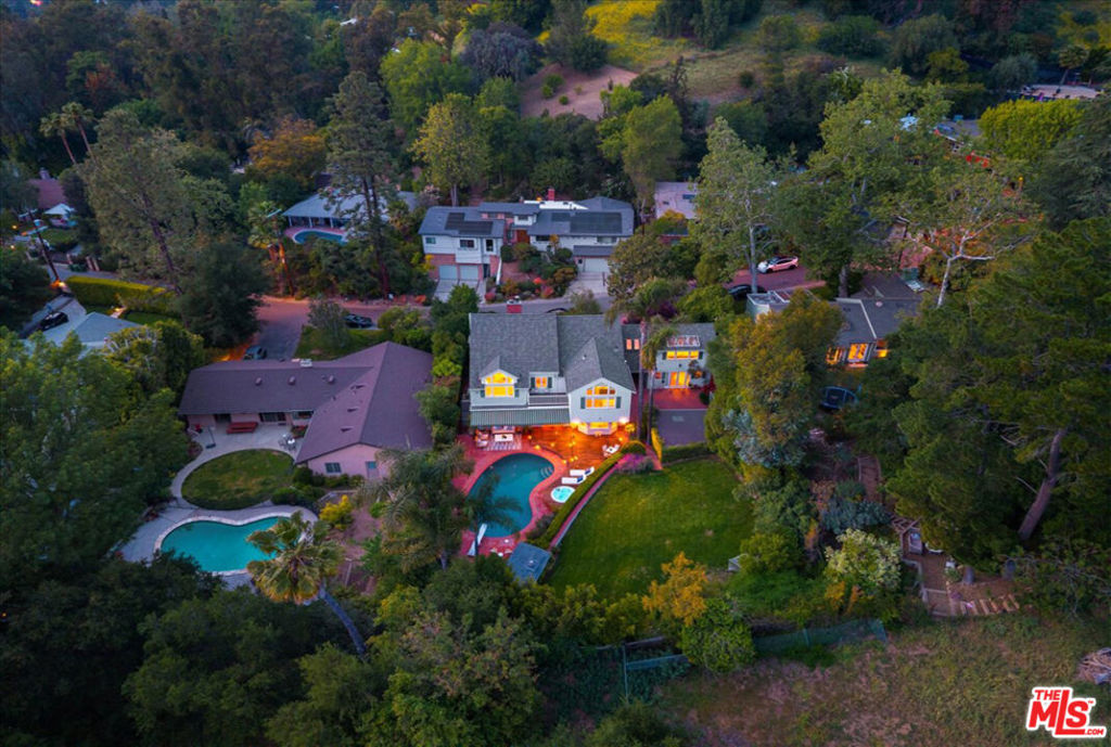 11818 Laurel Hills RoadStudio City img 31