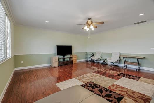 2557 Bentley Ridge Drive, San Jose CA: https://media.crmls.org/mediaz/28e8d906-258c-4999-8488-89c1d1cdaded.jpg