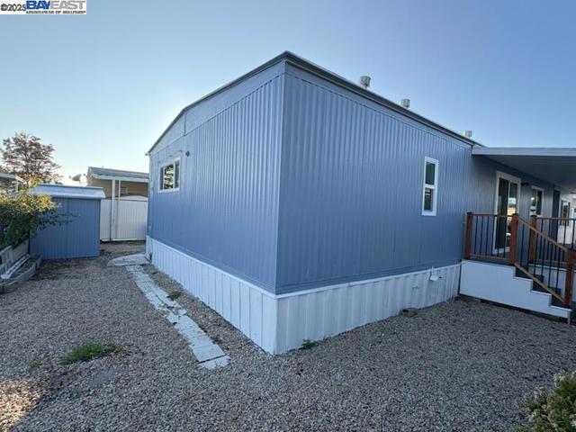 4141 Deepcreek, Fremont CA: https://media.crmls.org/mediaz/28e97053-2f59-4d68-a46e-1f3a0f1e87dd.jpg