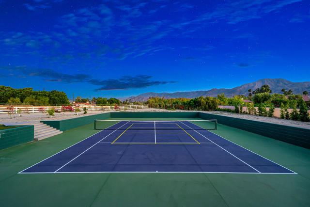 80980 Vista Galope, La Quinta CA: https://media.crmls.org/mediaz/28e9a187-c47a-4657-92a0-cfe831f01904.jpg