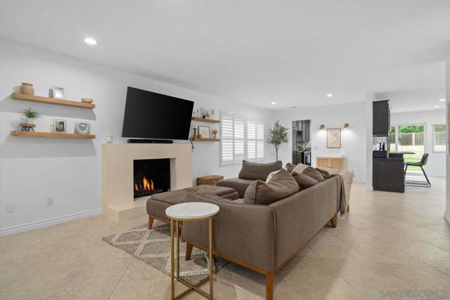 9026 W Hamilton St, Rancho Cucamonga CA: https://media.crmls.org/mediaz/28ea1b7b-5e5f-438c-a92b-c7d1849cc128.jpg
