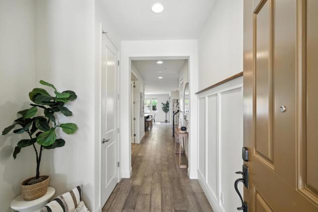 28780 Vista Grande Drive, Hayward CA: https://media.crmls.org/mediaz/28ea3902-1d74-4005-b1b4-55f03598206a.jpg