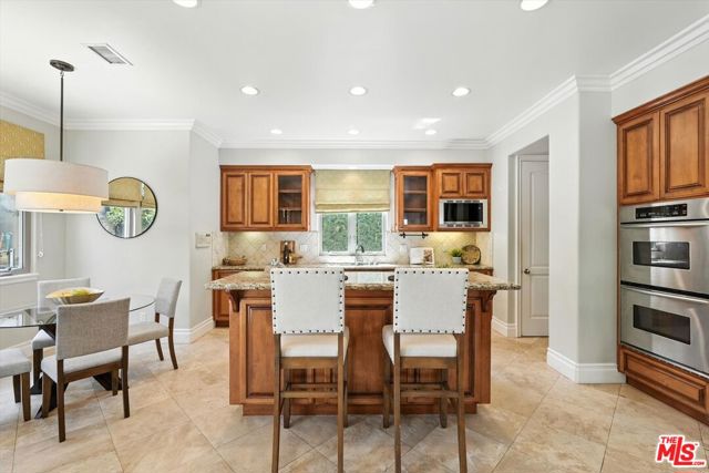 3200 Elm Avenue, Manhattan Beach, California 90266, 5 Bedrooms Bedrooms, ,4 BathroomsBathrooms,Residential,For Sale,Elm,25584821