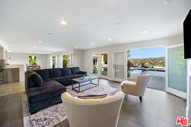 5118 Cerrillos Drive, Woodland Hills CA: https://media.crmls.org/mediaz/28eabe43-c7fd-42bb-afef-9c1e9cd2a975.jpg